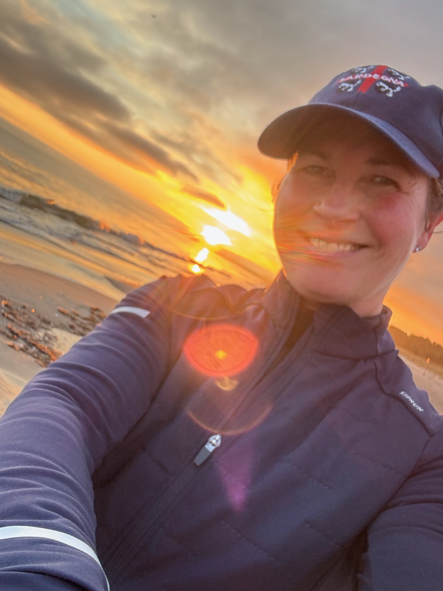 Kristin Hagel beim Laufen im Sonnenuntergang